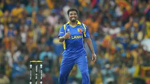 Exactly What Makes Muttiah Murlitharan the Best Bowler Ever?